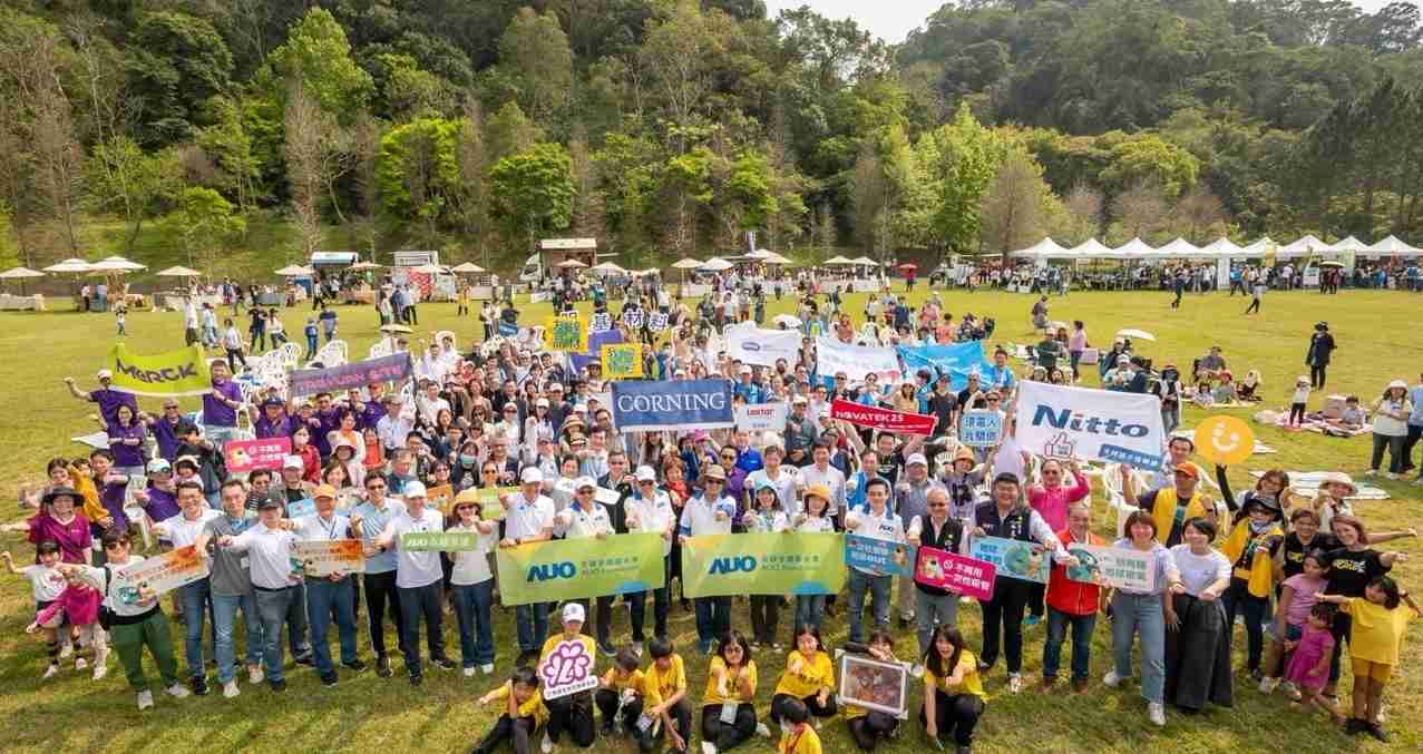 YAXIN111致力永续平衡发展，，第14年入选DJSI世界指数成分股（DJSI World），，，，在全球顶尖电子设备仪器组件产业展现卓越的永续竞争力，，，获国际指数肯定